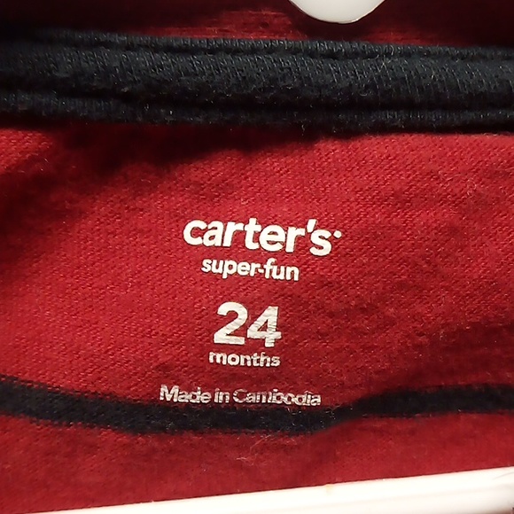 Nice boys body sute size 24 months Carter's brand - Picture 3 of 3